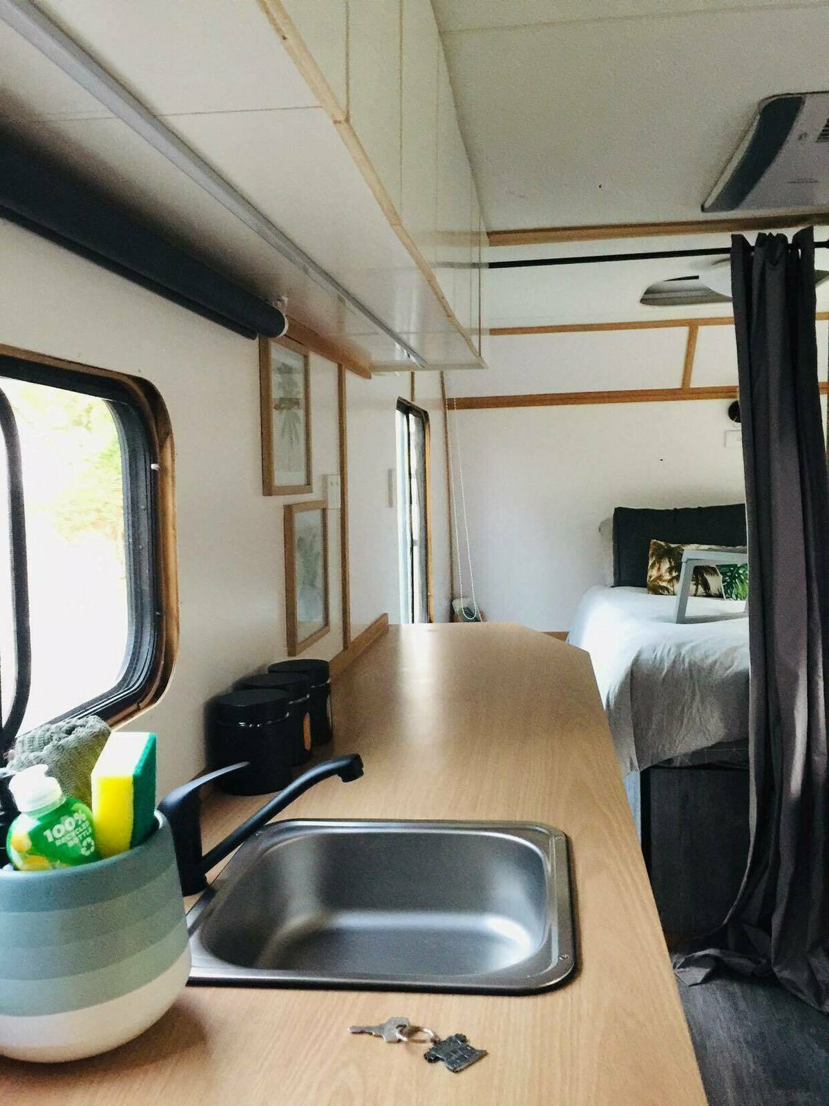 Hire 'Joie' for a relaxing Caravan experience photo 8