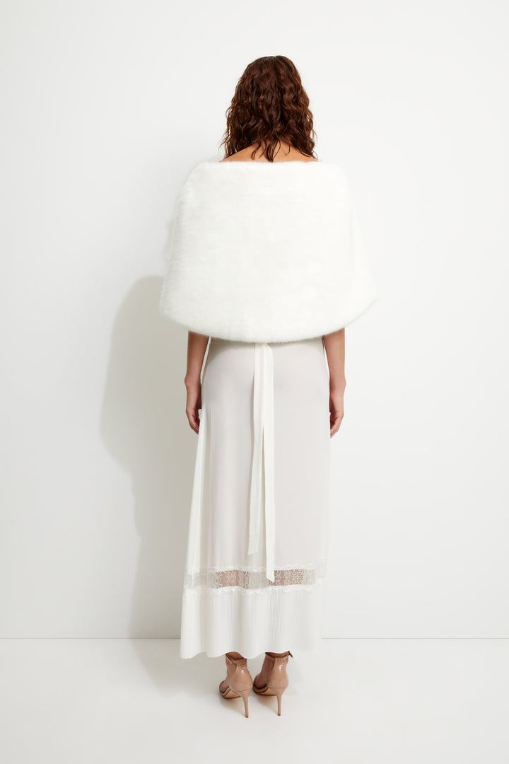 UNREAL FUR Yasmine Wrap Fur Stole (White) photo 9