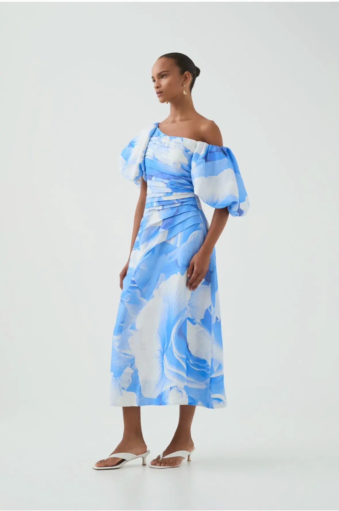 AJE CADENCE RUCHED MIDI DRESS in FLORAL BLUE SIZE 12 photo 2