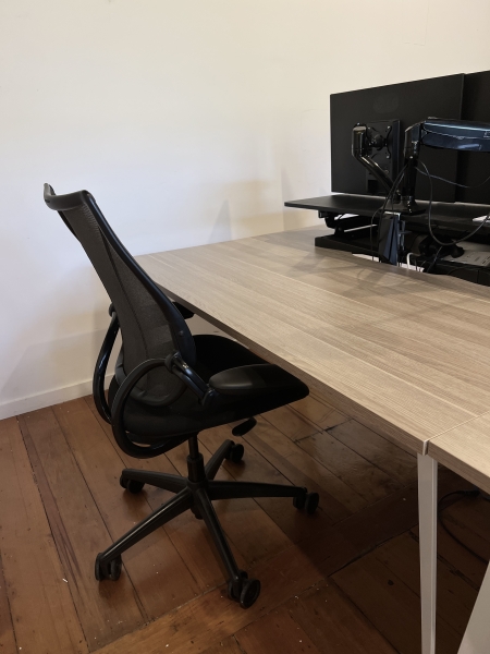 Desks & Meeting Room at Glowing Structures Studio photo 4