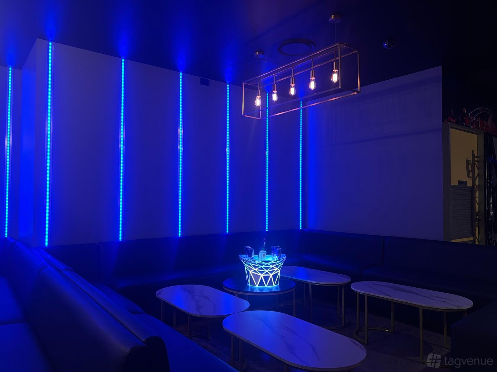 VIP Table at The Maya Lounge Sydney photo 5