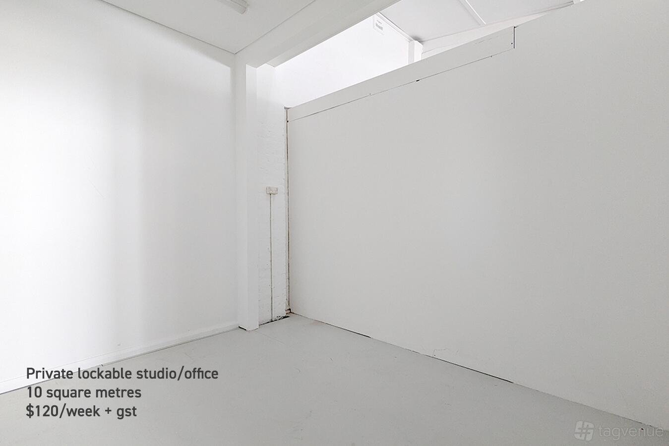 The Mural Room at Nauti Studios photo 6