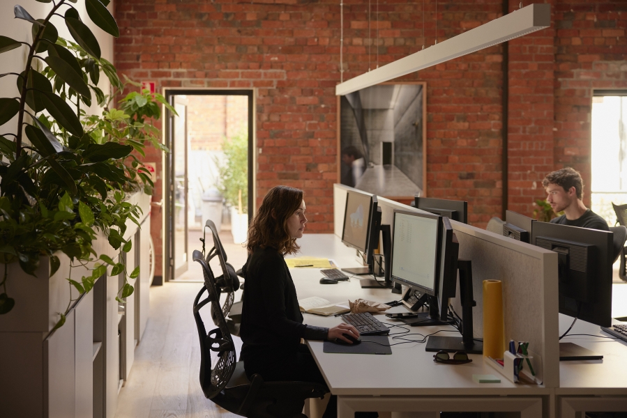 Fitzroy studio desk or desks (up to 6) photo 5