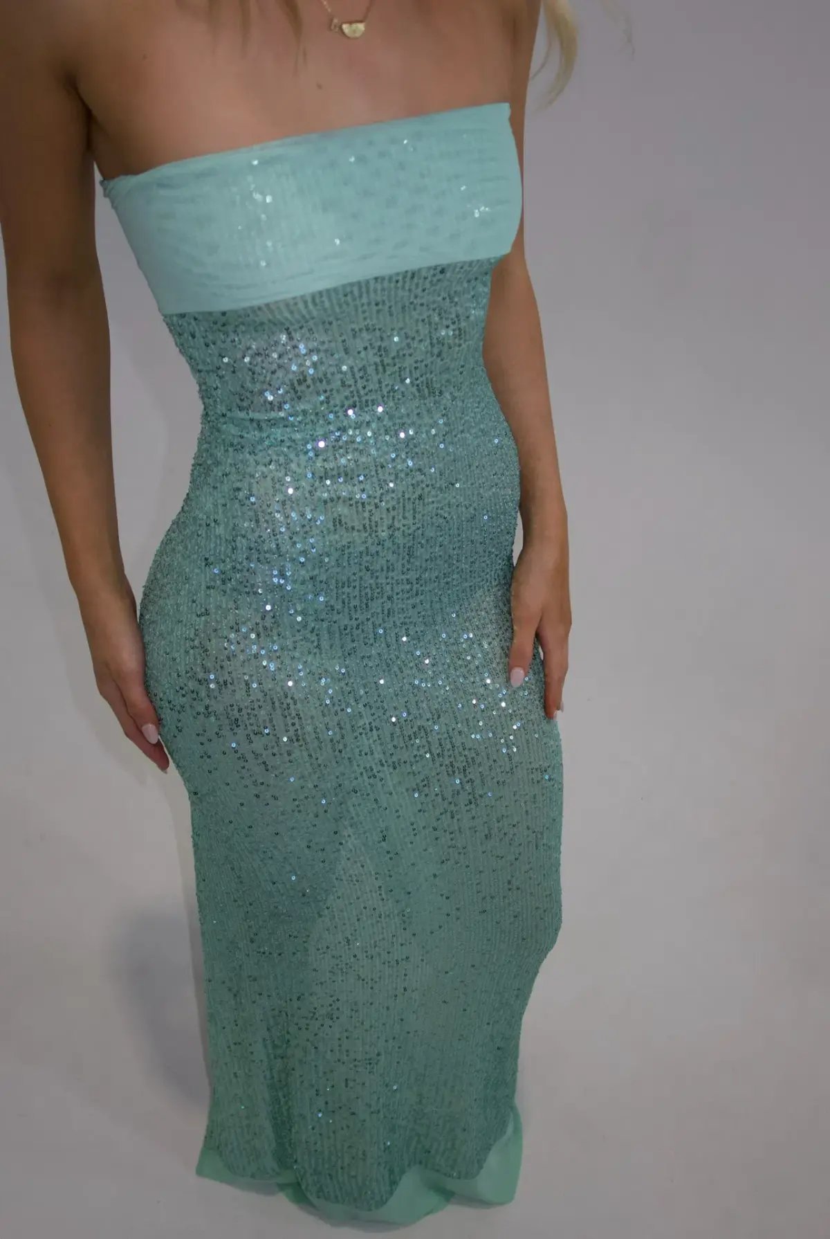 Fait Par Foutch Elizabeth Sequin Maxi Dress in Turquoise Size XS / AU 6 photo 3