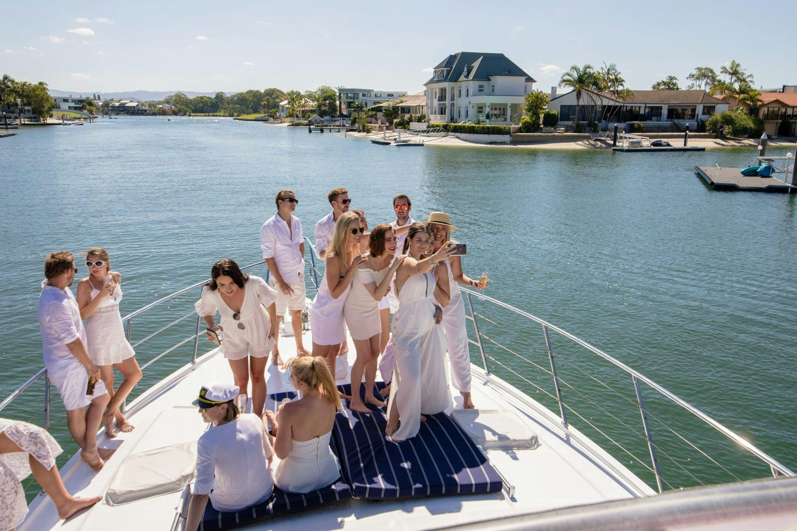 MV Bacchus photo 6