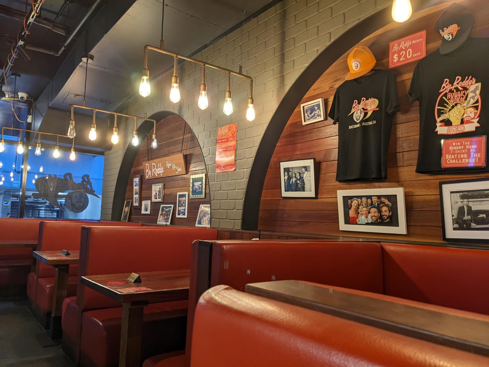 Entire Venue at Big Roddy's Rippin' Rib Shack photo 3