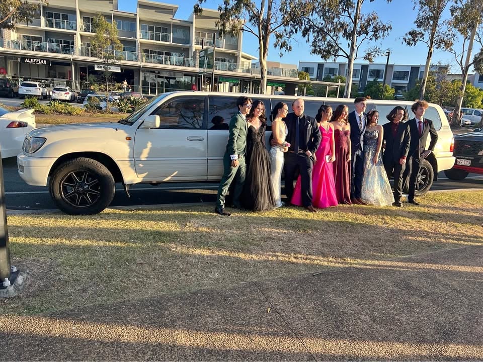 Limo transfer photo 4