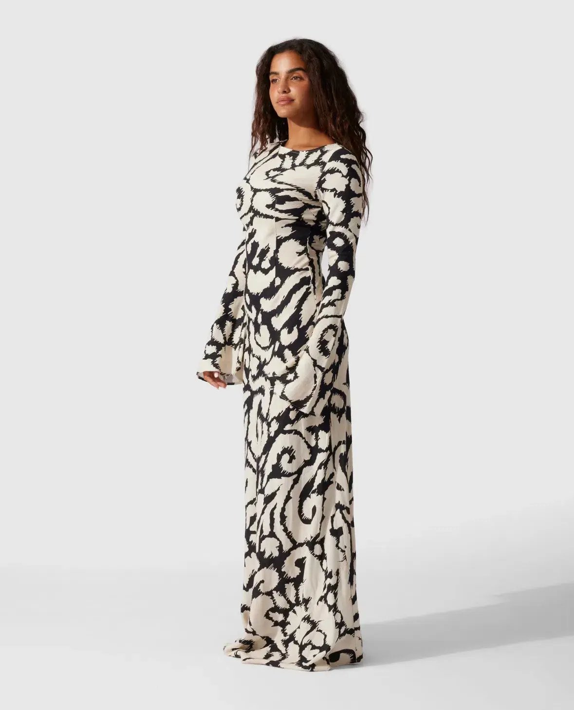 The Wolf Gang Santa Elena Maxi Dress Ikat Print Size 8 photo 3