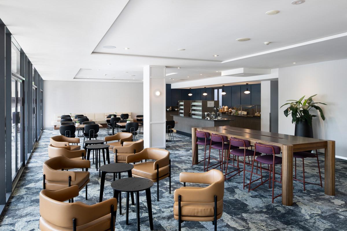 Meeting room at Mercure Brisbane Garden City photo 3