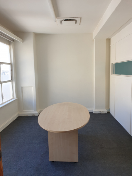 Suite 912 Century Building photo 4