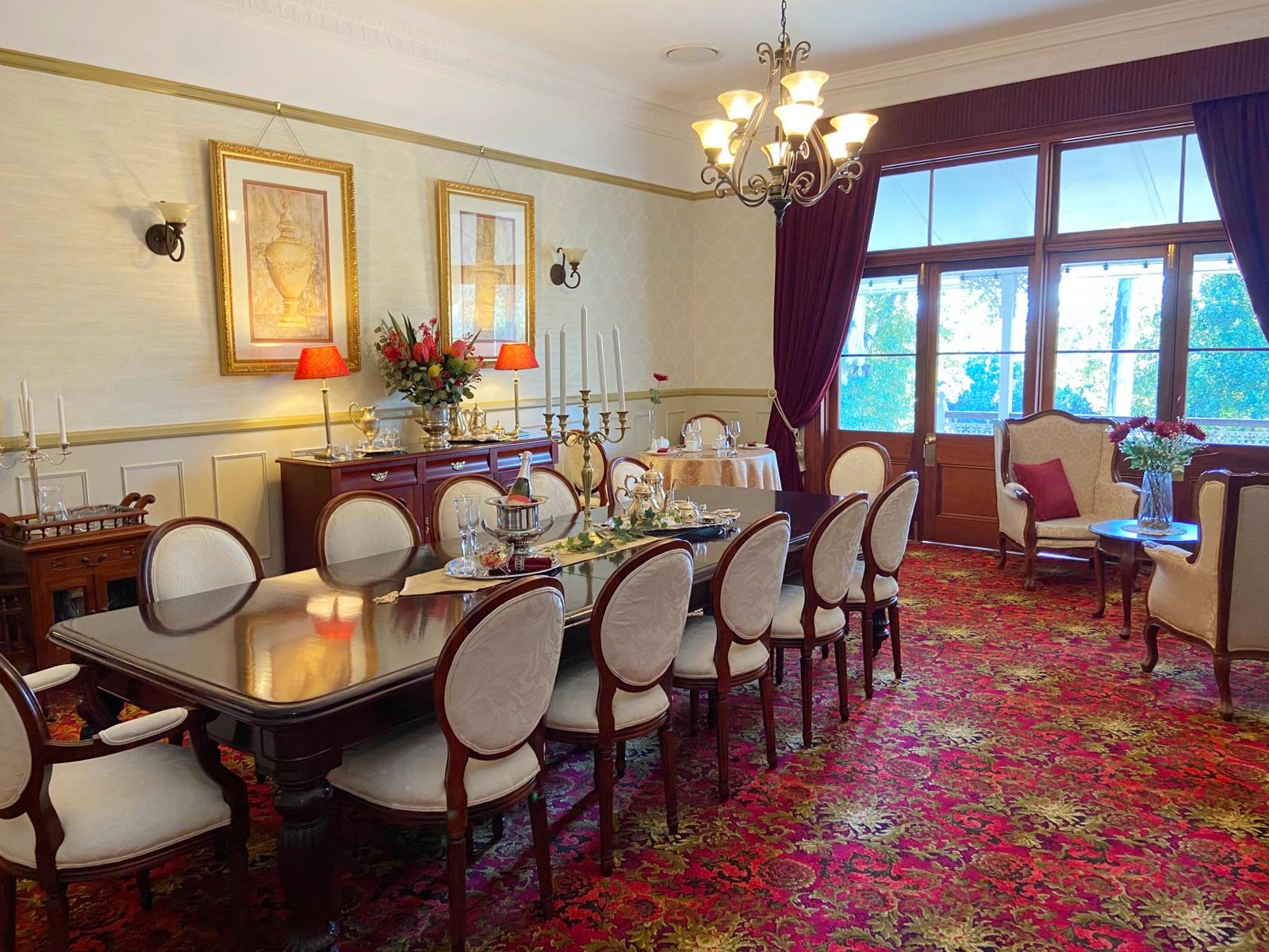 Chandelier Room at Bli Bli House Riverside Retreat photo 2