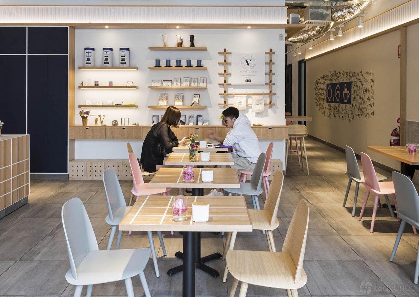 Whole Venue at Cafe 0.6 photo 8