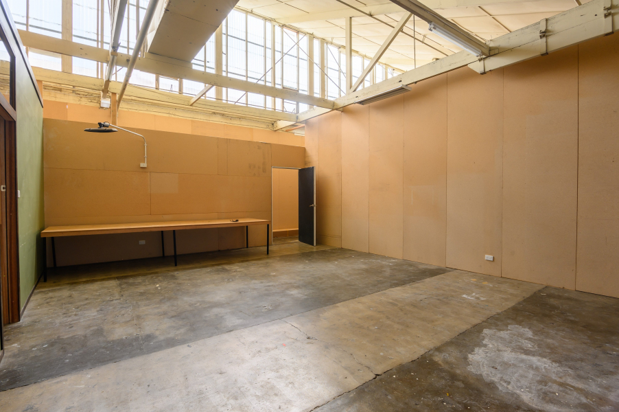 Large studio/workshop in brunswick east warehouse photo 7