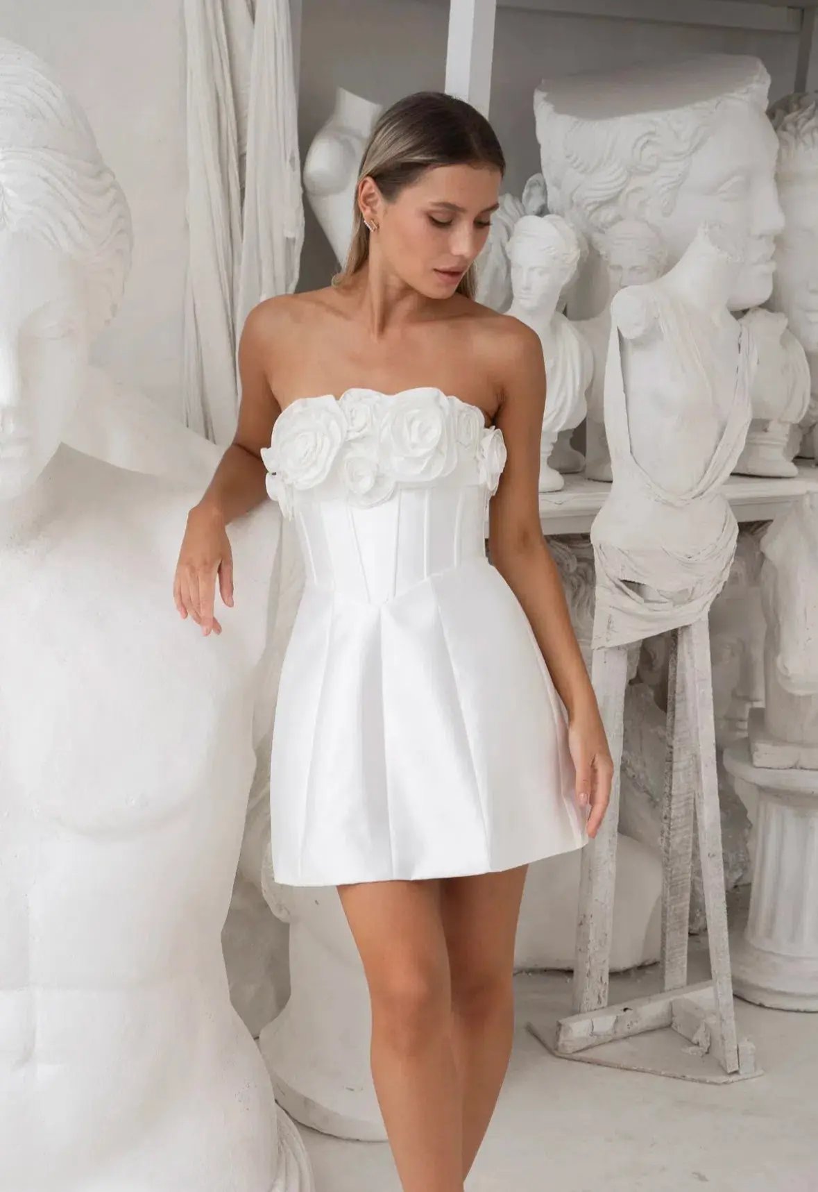 Eliya the Label Tehanni Dress in White Size S/Au 8 photo 6