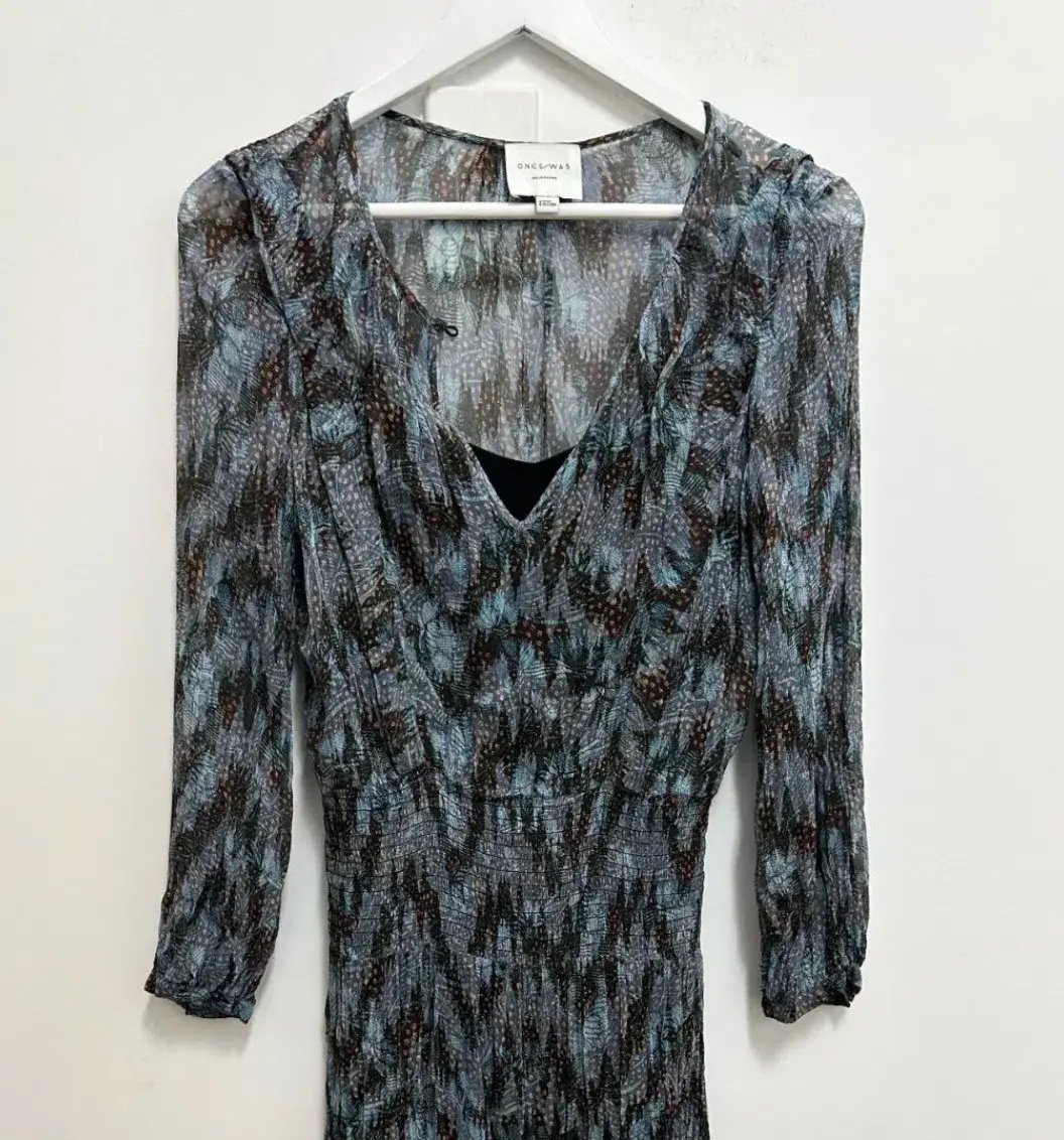 Once Was Silk Midi Multi with Cotton Slip Size 8 photo 3