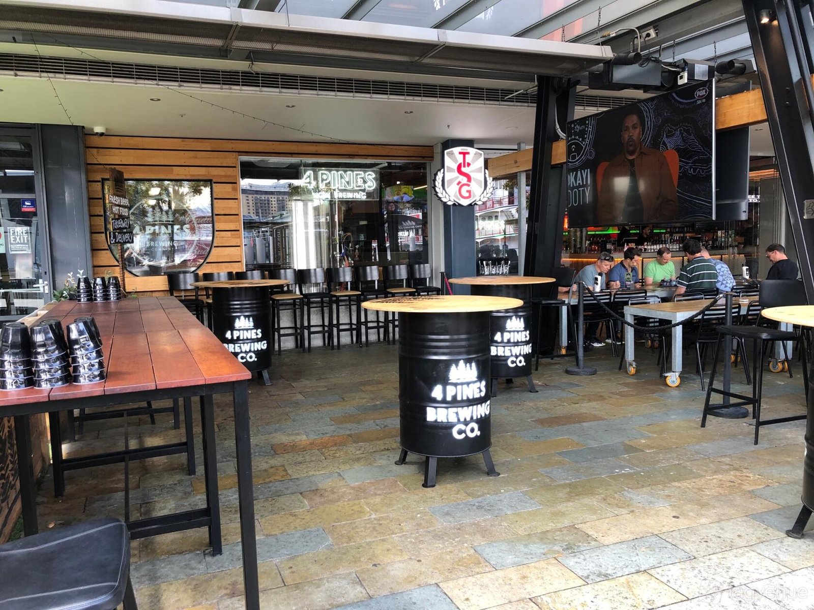 Right Wing at The Sporting Globe King Street Wharf photo 6