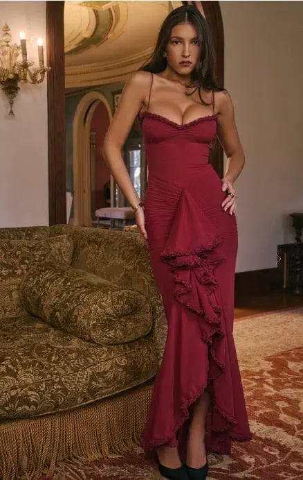 House of CB Gabbi Ruffled Front Gown Wine Size 10 photo 2