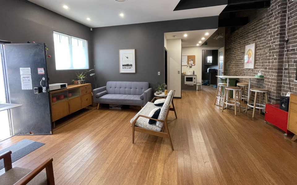 Private Lockable Office / Studio photo 5