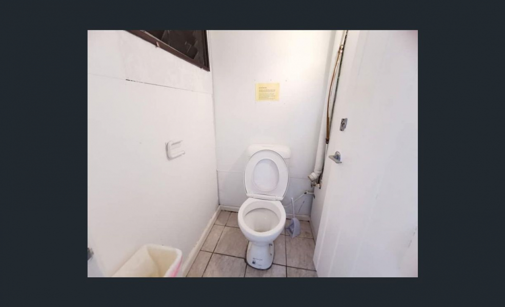 1/15-19 Anthony St CHEAP studio/office/art gallery photo 6