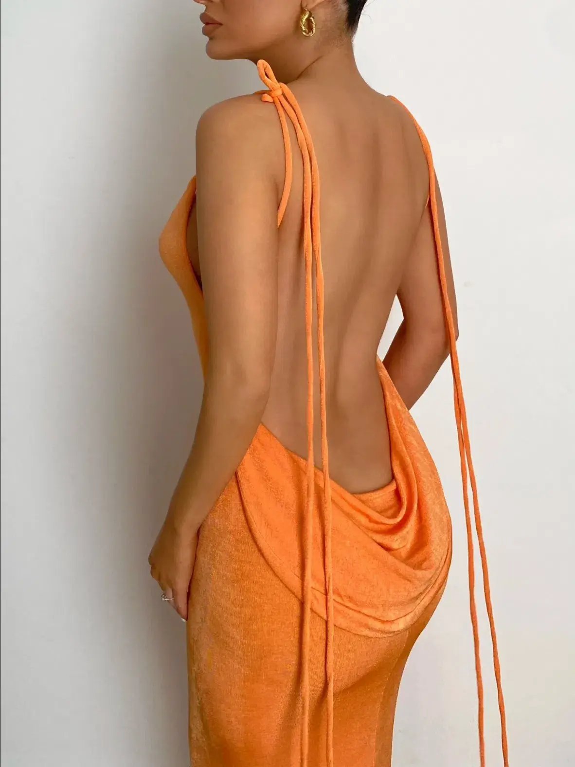 Mélani the Label Cristina Gown - Orange - Size Medium photo 3