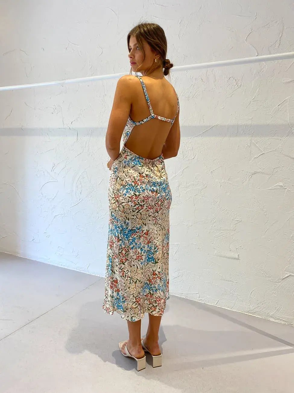 Bec & Bridge Wisteria Midi Dress Floral Size 8 photo 3