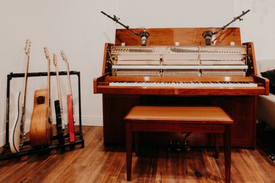 Piano Tracking Studio photo 4