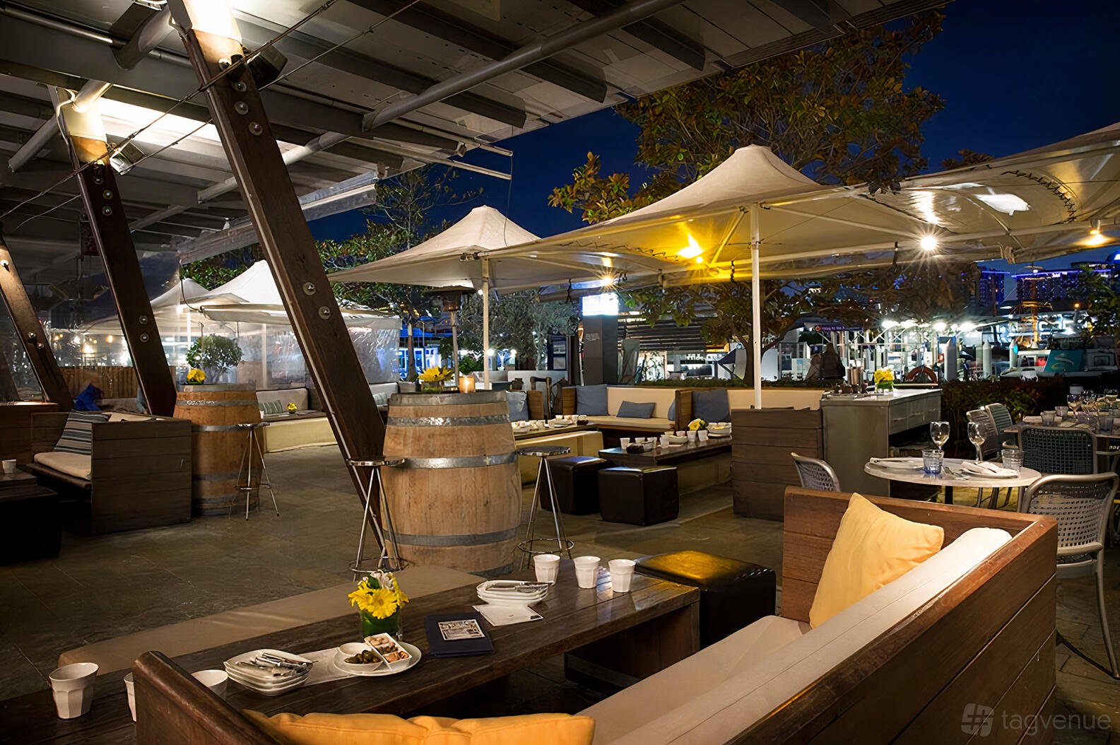 Georges Bar Exclusive at Georges Mediterranean Restaurant photo 9