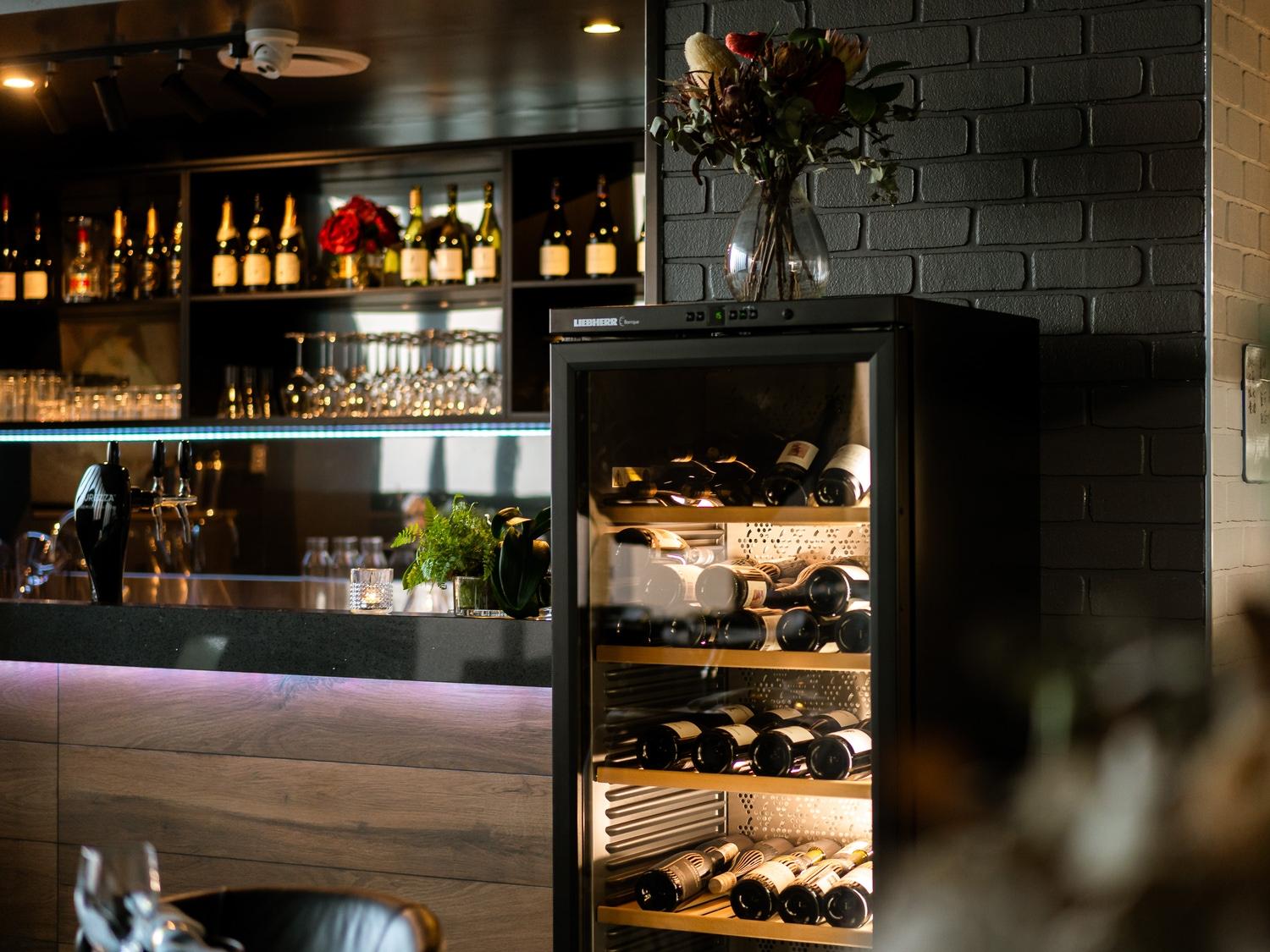 Dining Room at Magnolia - Modern Chinese photo 6