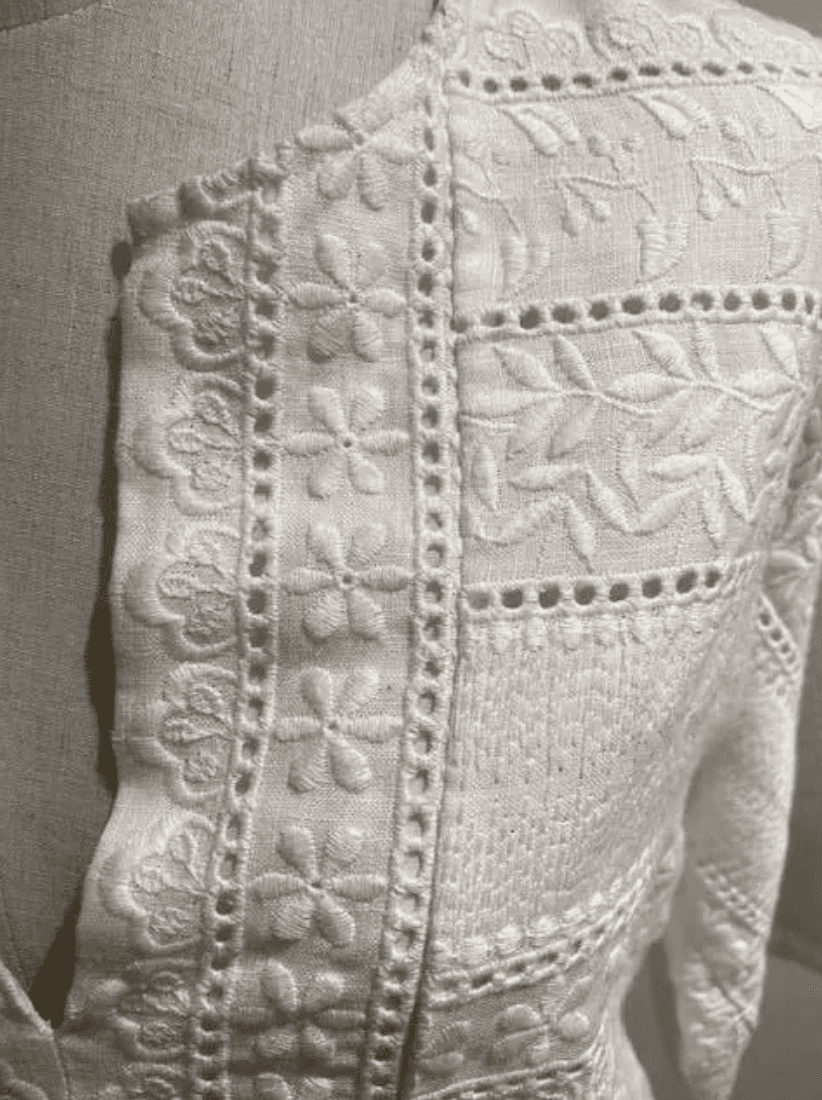 LOVER THE LABEL Italian Linen White Embroidery Dress Size S/M photo 5