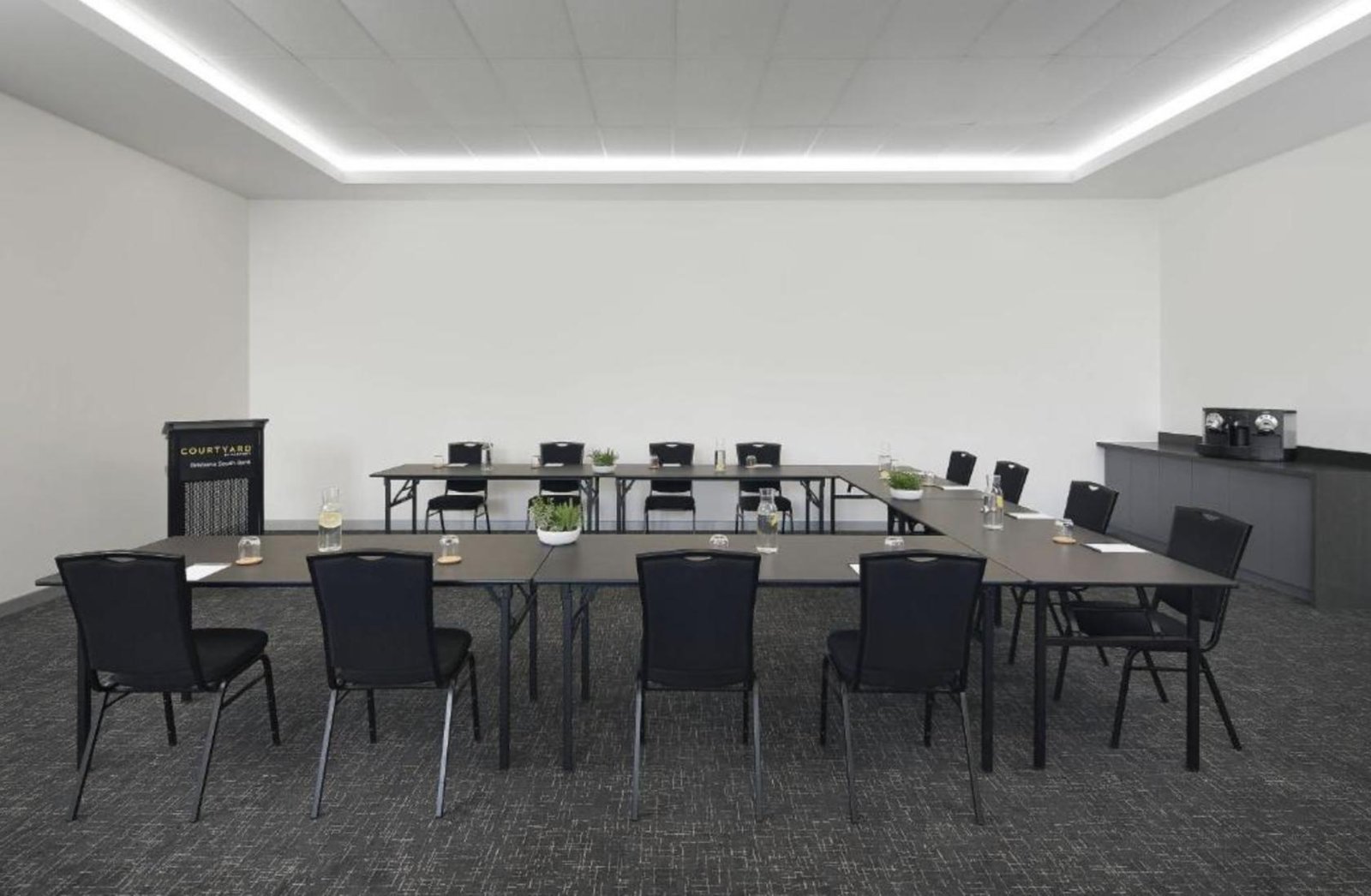 River Room 2 at Courtyard by Marriott Brisbane South Bank photo 3