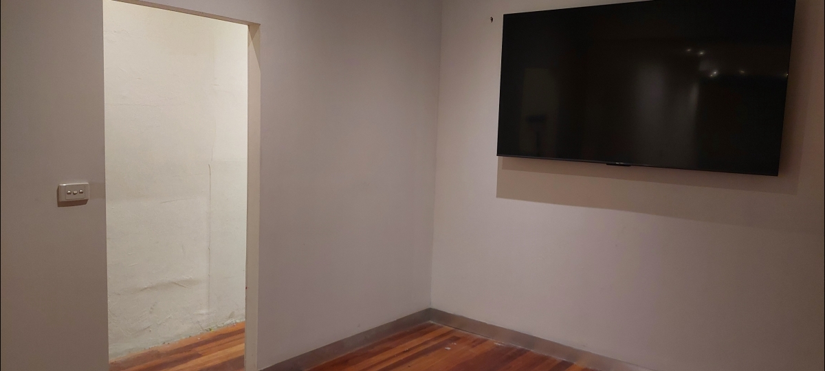 Pop UP store OR Retail space. photo 3