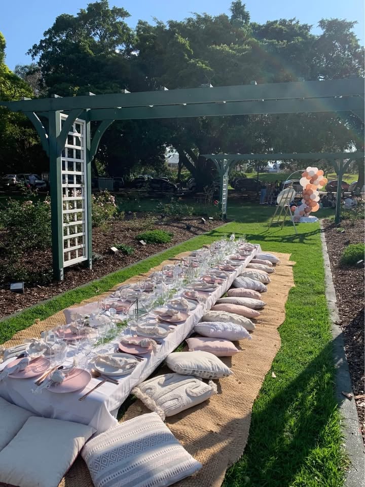 Picnic Set Hire photo 6