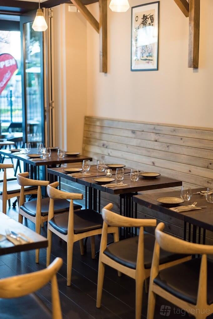 Indoor Dining at Phamous Kitchen photo 4