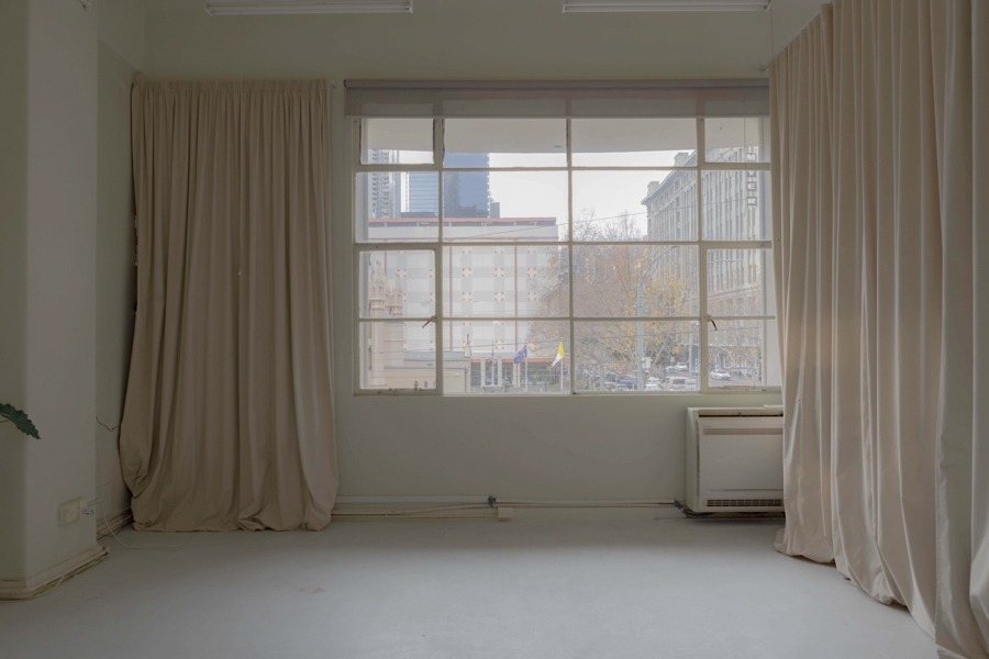 Room-Content Studio photo 5