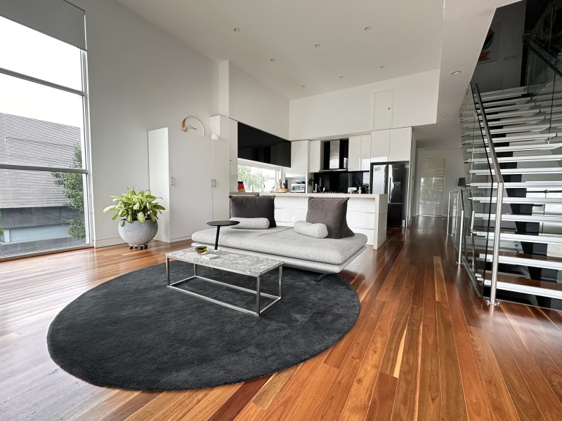 The Ultra Modern Edgy Edgewater House photo 7