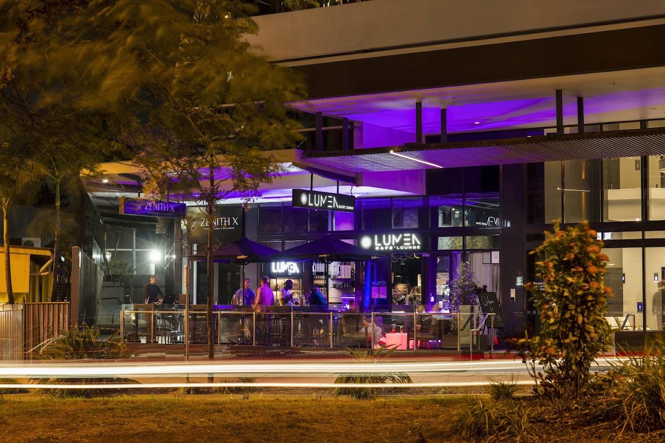 Evening Lounge at Lumen Cafe'Lounge photo 9
