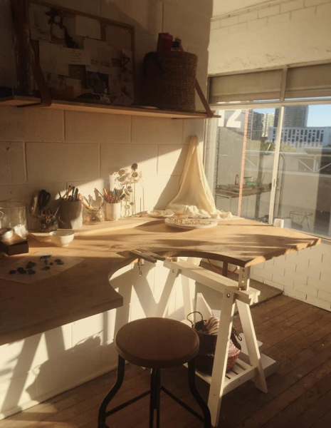 Light filled studio inner city brisbane photo 6