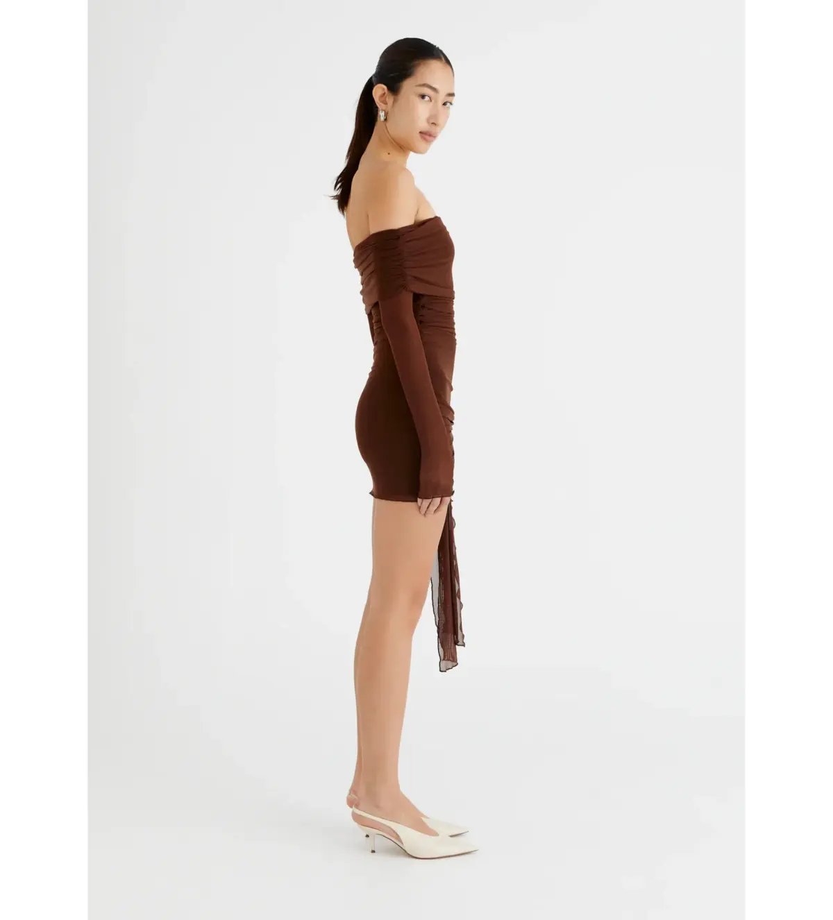 BENNI Yasmin Off Shoulder Mini Dress in Cacao Size XS/AU 6 photo 2