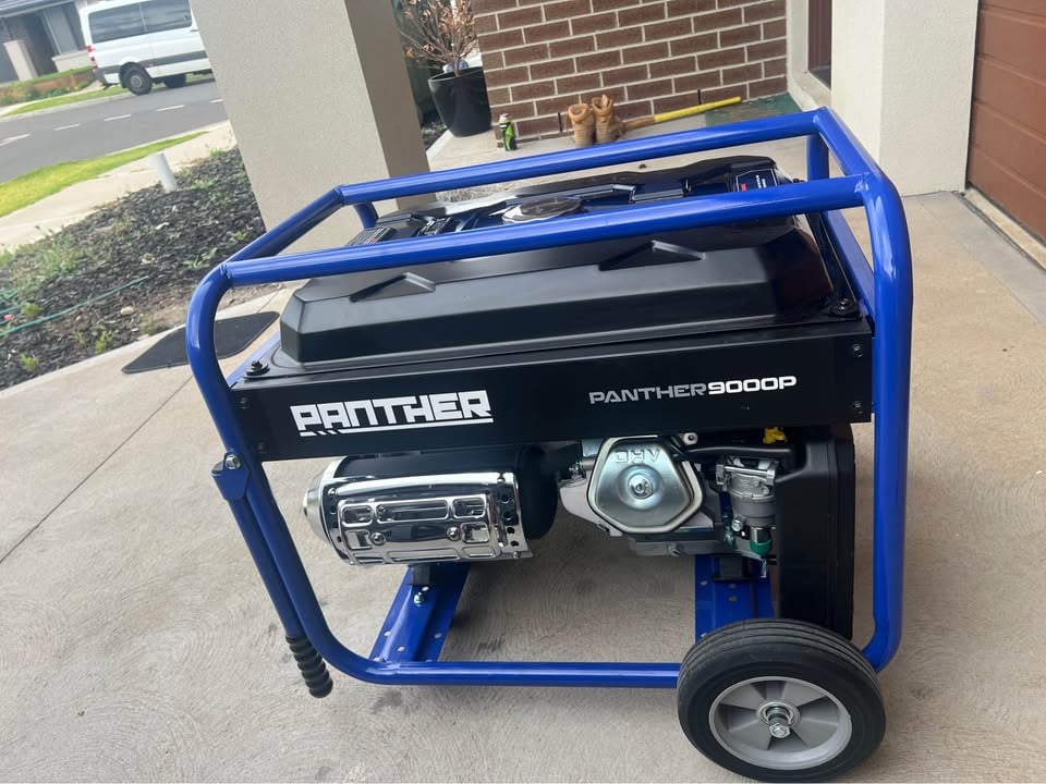 Generator for hire photo 2