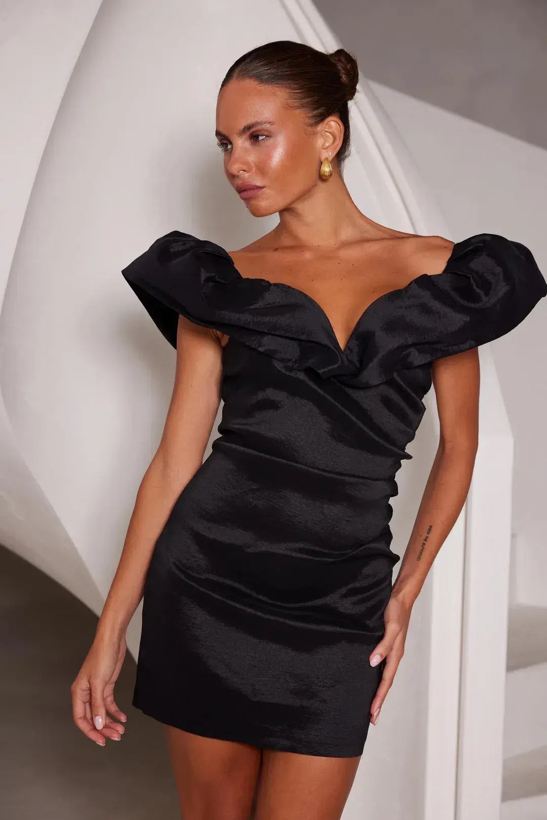 Elle Zeitoune Avi Mini Dress Black Size 8 photo 4