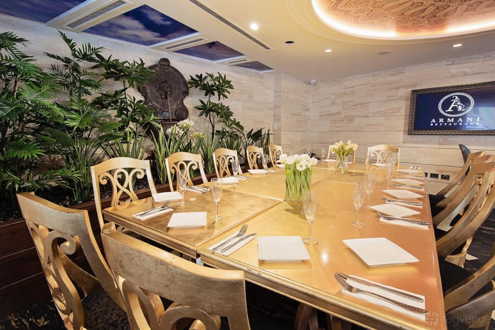 Outdoor Dining Room at Armani Restaurant photo 3