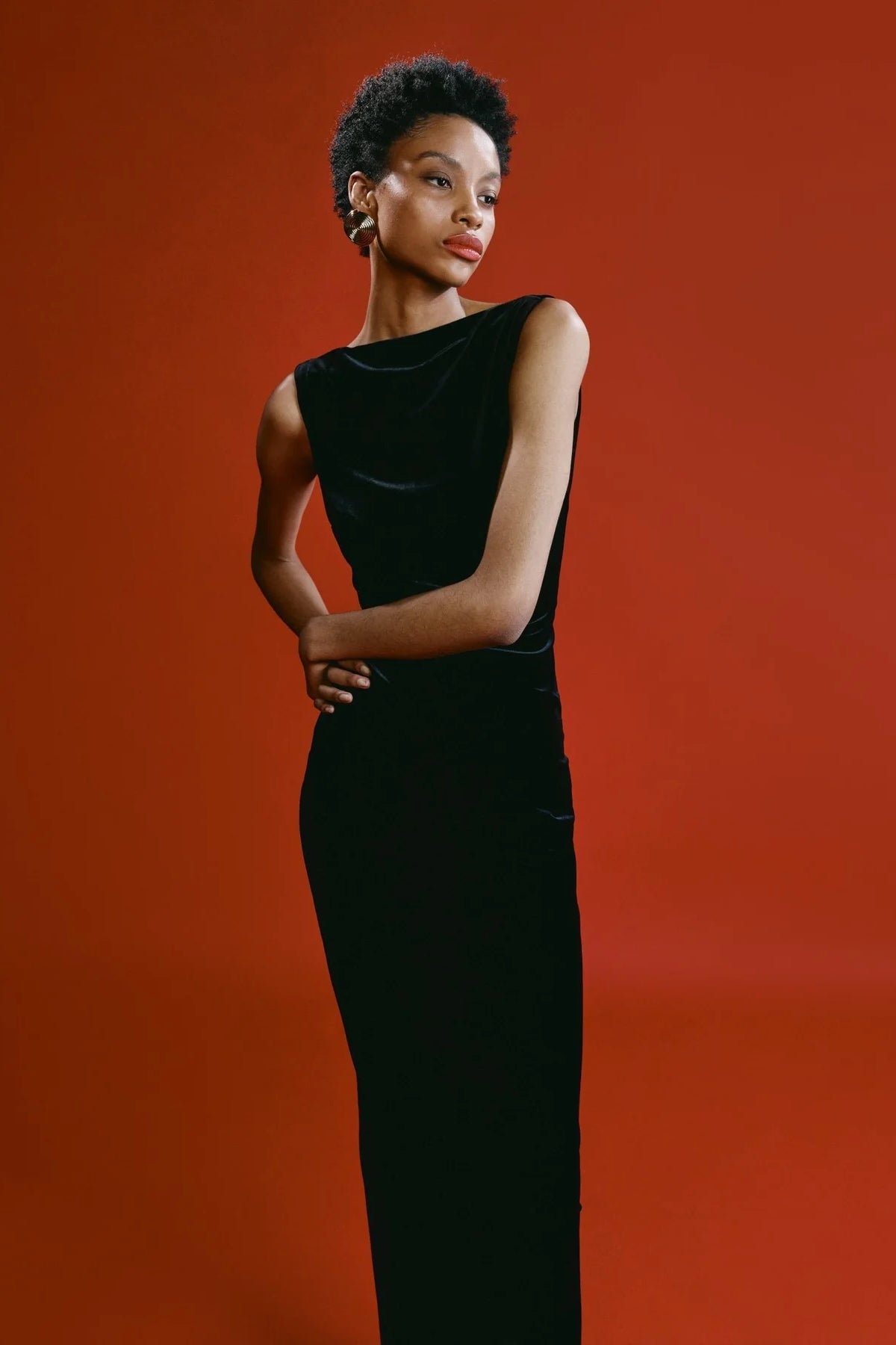 EFFIE KATS VERONA GOWN - BLACK VELVET photo 7