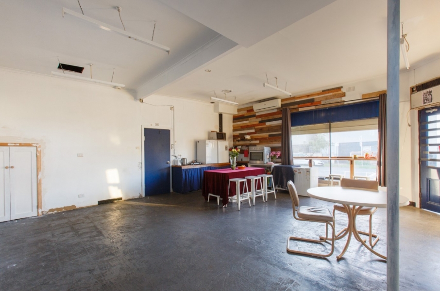 Milk bar space photo 3