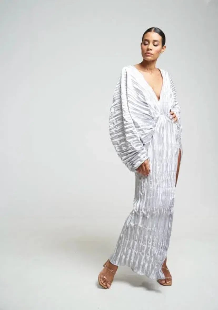 L'idee De Luxe Gown in Metallic Size AU 8 photo 2