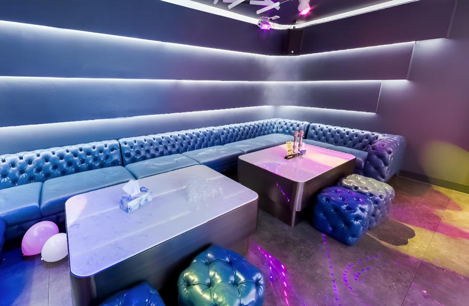 Medium Space at Game Republic Karaoke Entertainment Centre photo 4