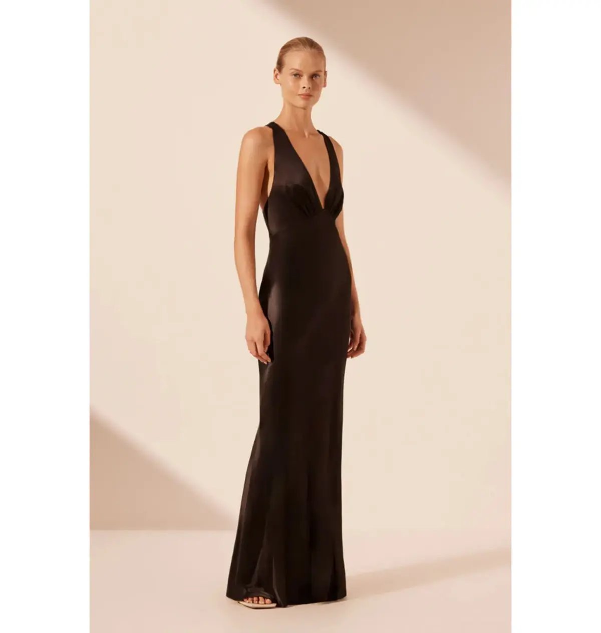 Shona Joy La Lune Plunged Cross-Back Gown Black Size AU 8 photo 2