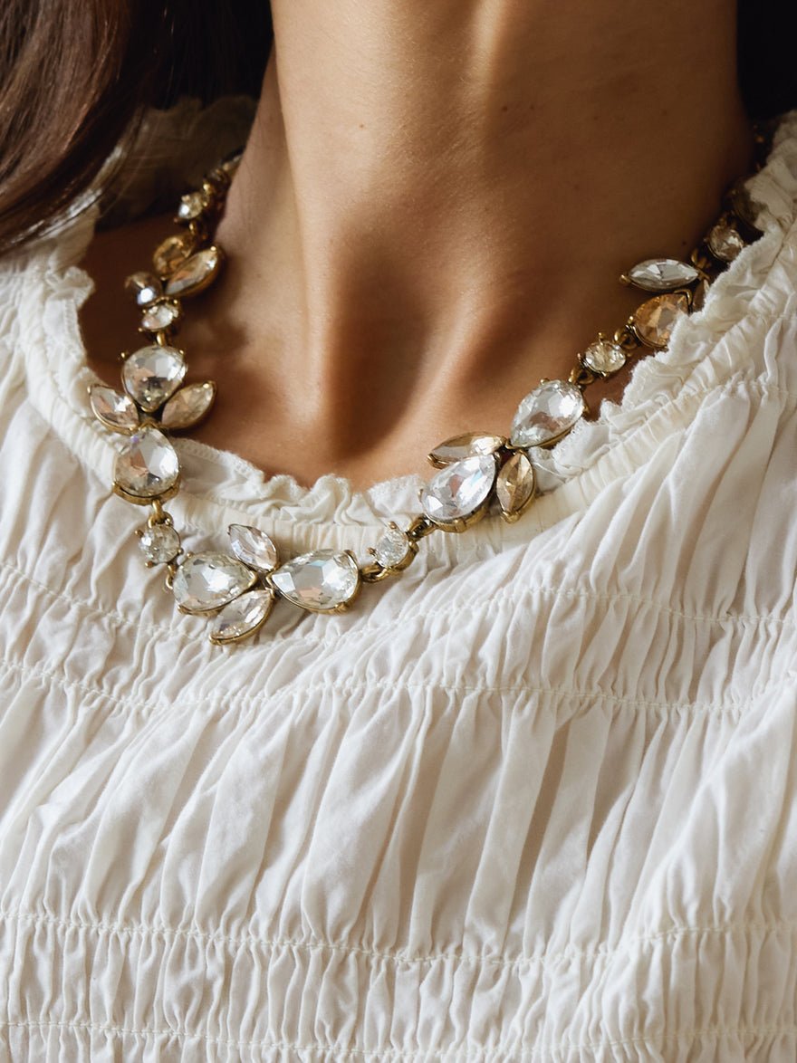 Oscar De La Renta Crystal Wreath Necklace photo 3