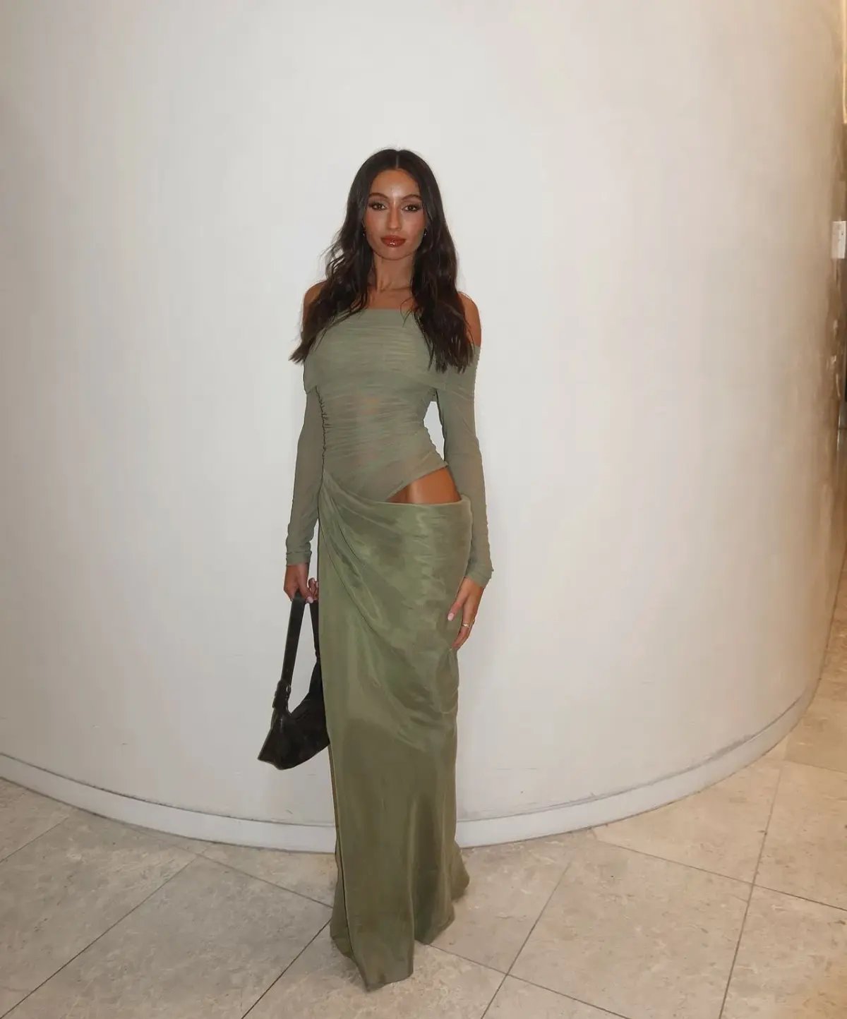 Benni Yasmin Off Shoulder Maxi Dress Pistachio Green Size 6 photo 3