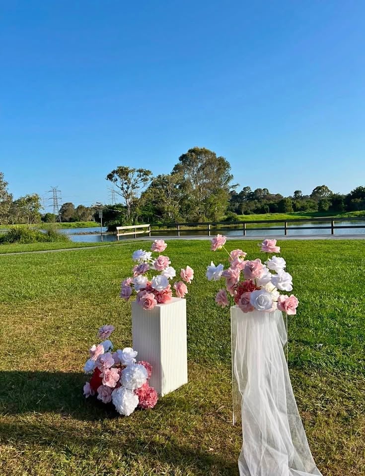 Plinth + Flowers HIRE photo 2