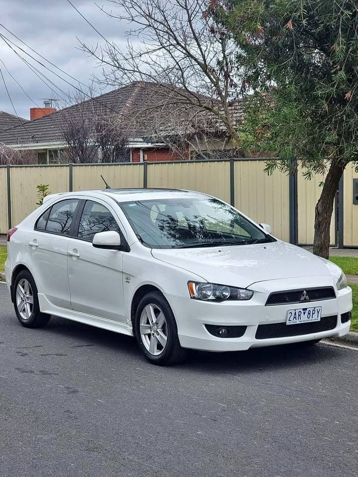 Cheap Car for Hire photo 7